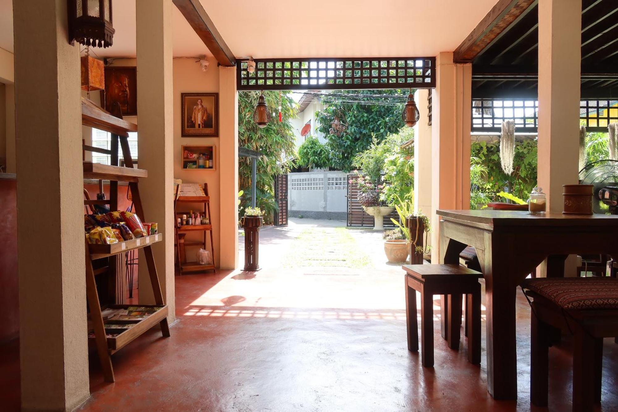Banjai Garden Guesthouse 치앙마이 외부 사진