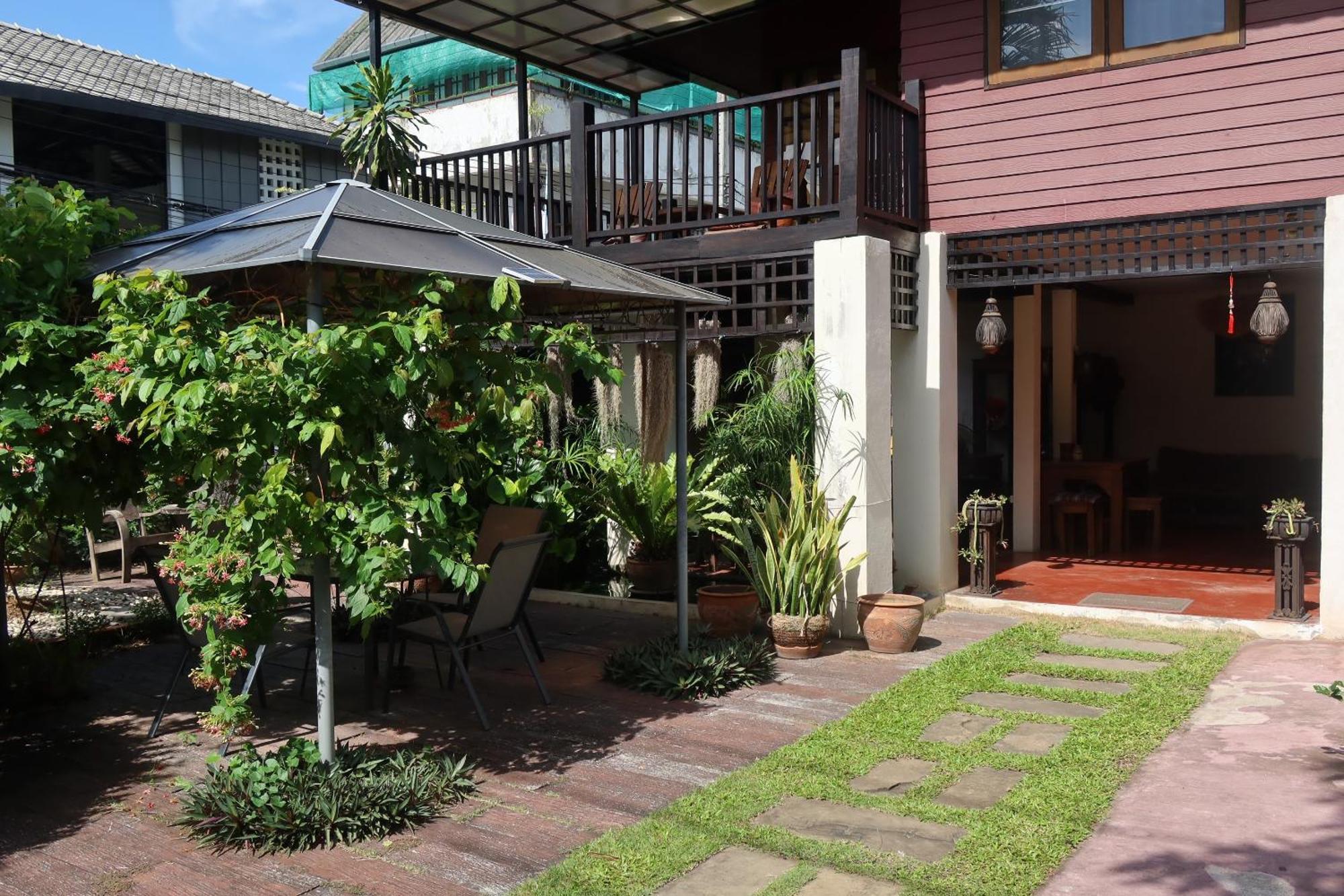 Banjai Garden Guesthouse 치앙마이 외부 사진